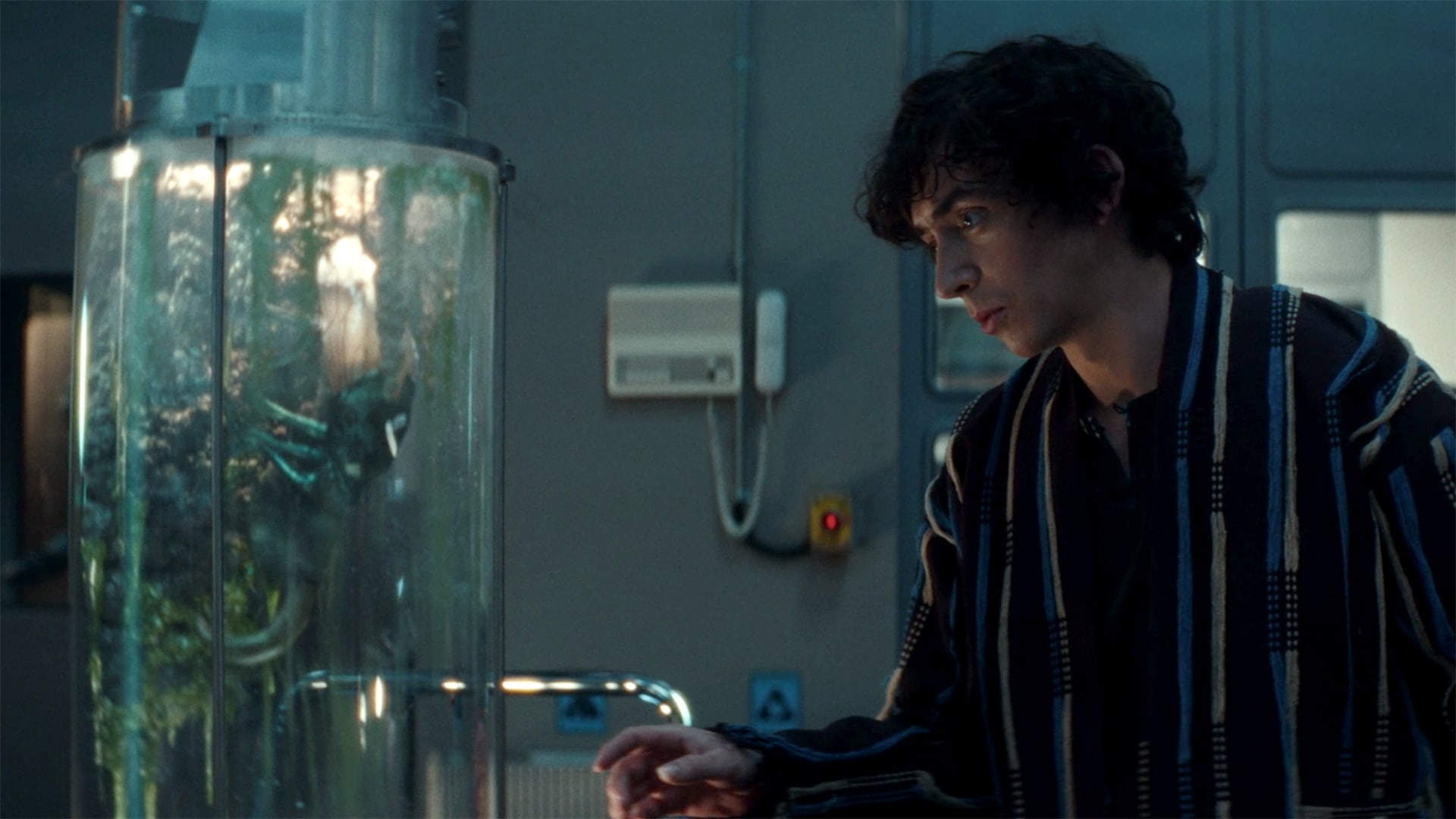 Episode 3: Boy Kavalier's First Encounter with the Xenomorph Egg